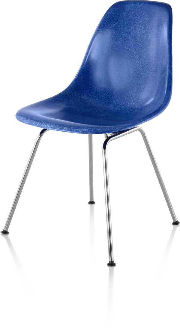 Eames® Molded Fiberglass Side Chair – 4-Leg Base