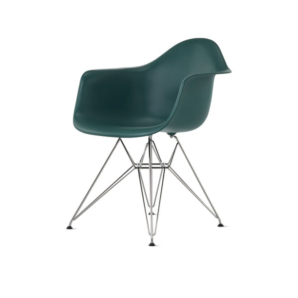 Eames® Molded Plastic Armchair – Wire Base