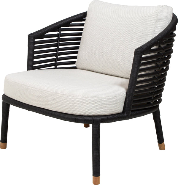 Sense Outdoor Lounge Chair w/ Cushion