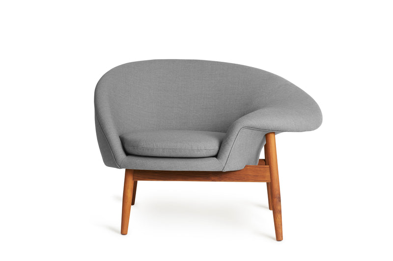 Fried Egg Lounge Chair - Warm Nordic - Chairs - Barnum 09/Smoked Oak - Left - Facing - HORNE