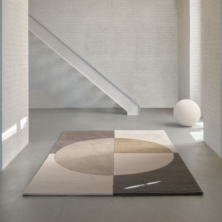 Radiality rug in Radiality Ruby 170x240 (5.6' x 7.9')