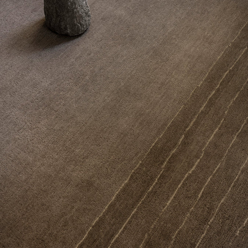 Drift Line rug in Drift Line Terracotta 140x240 (4.6' x 7.9')