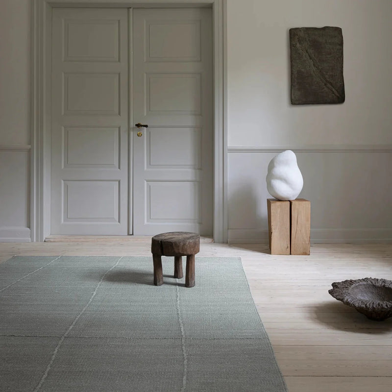 Flow Shen rug in Flow Shen Mint Grey 200x300 (6.6' x 9.8')