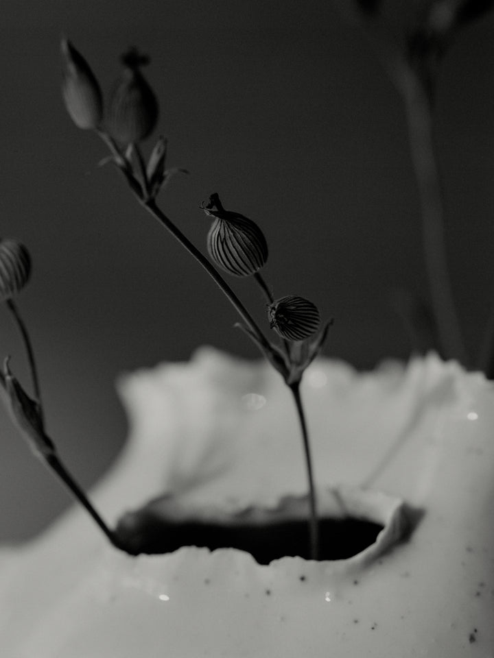 Tereo Round Vase styled in a contemporary interior - Ferm Living 3
