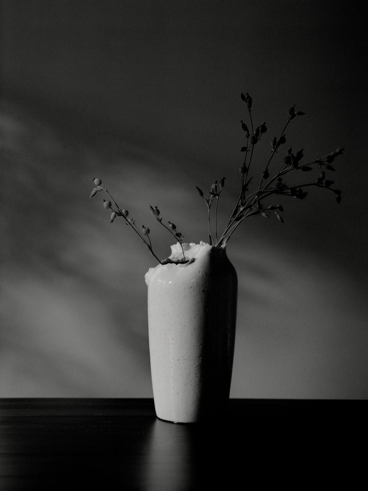 Tereo Tall Vase styled in a contemporary interior - Ferm Living 2
