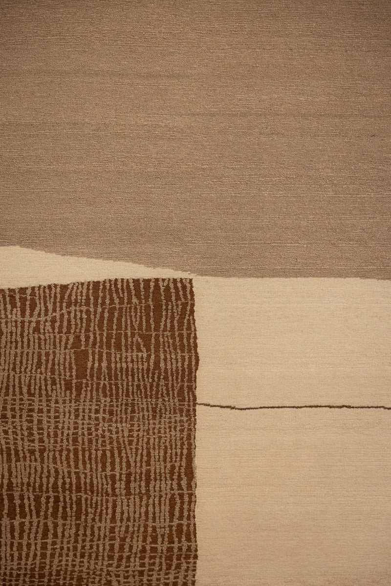 Still Horizon rug in Ochre 170x240 (5.6' x 7.9')