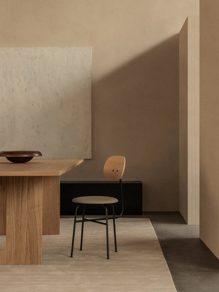 Afteroom Plus Dining Chair - Upholstered Seat - Audo Copenhagen Chairs - Dark Stained Oak | Audo Bouclé 02 - HORNE