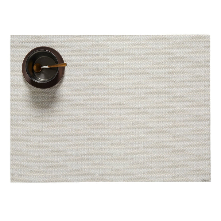 Arrow Placemat in Porcelain