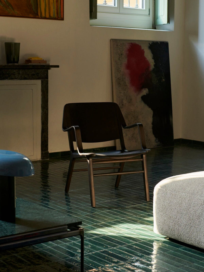 Ax Lounge Chair - &Tradition Chairs - Lacquered Oak & Walnut - HORNE