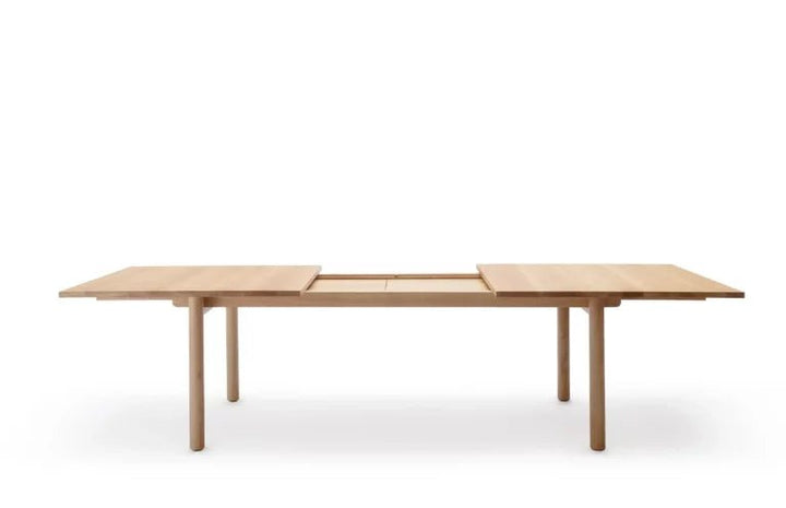 Basic Extendable Table - Straight - Nikari Tables + Desks - Natural Oiled Oak - HORNE
