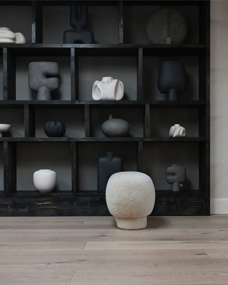 Big Foot Bench - 101 Copenhagen Stools + Benches + Ottomans - Nubuck - Petit - HORNE