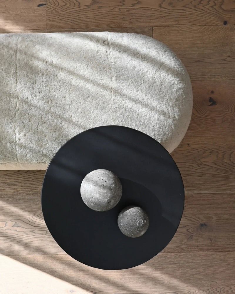 Big Foot Bench - 101 Copenhagen Stools + Benches + Ottomans - Nubuck - Petit - HORNE