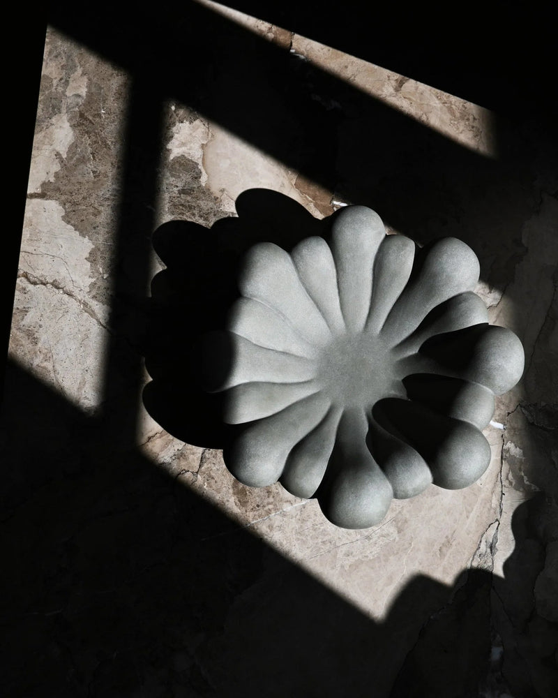 Bloom Tray - 101 Copenhagen Storage + Organization - Bone White - Medio - HORNE