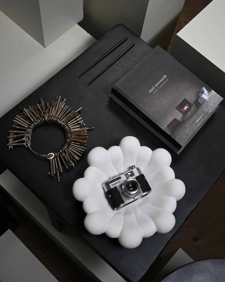 Bloom Tray - 101 Copenhagen Storage + Organization - Black - Medio - HORNE