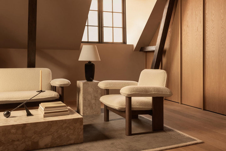 Brasilia Lounge Chair - Low Back - Textile - Audo Copenhagen Chairs - Walnut - Dunes Camel 21004 - HORNE