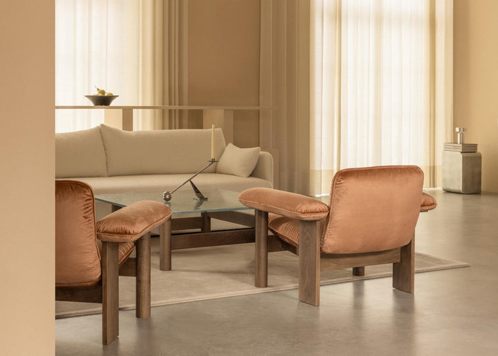 Brasilia Lounge Chair - Low Back - Textile - Audo Copenhagen Chairs - Walnut - Dunes Camel 21004 - HORNE