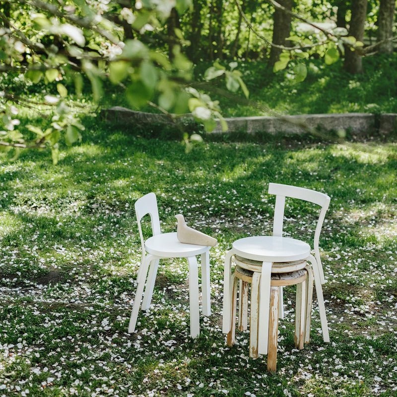Chair 68 by Alvar Aalto - Artek - Chairs - White - HORNE