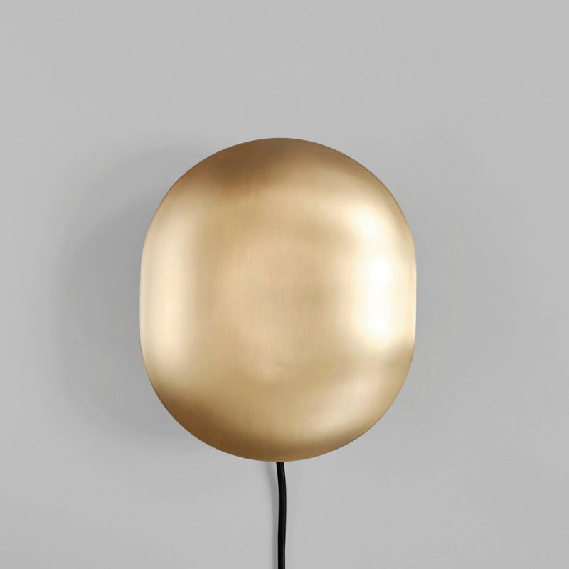 Clam Wall Lamp - 101 Copenhagen Lighting - Bronze - HORNE