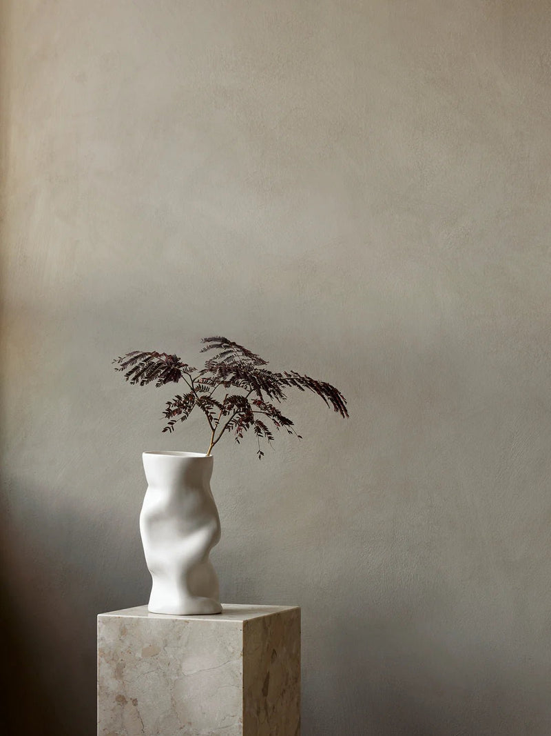 Collapse Vase - Audo Copenhagen - Vases - Small - Black - HORNE