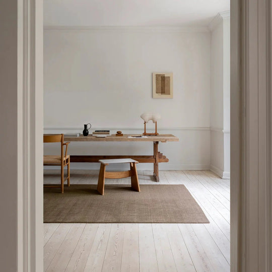 Echo Yano rug in Beige 200x300 (6.6' x 9.8')