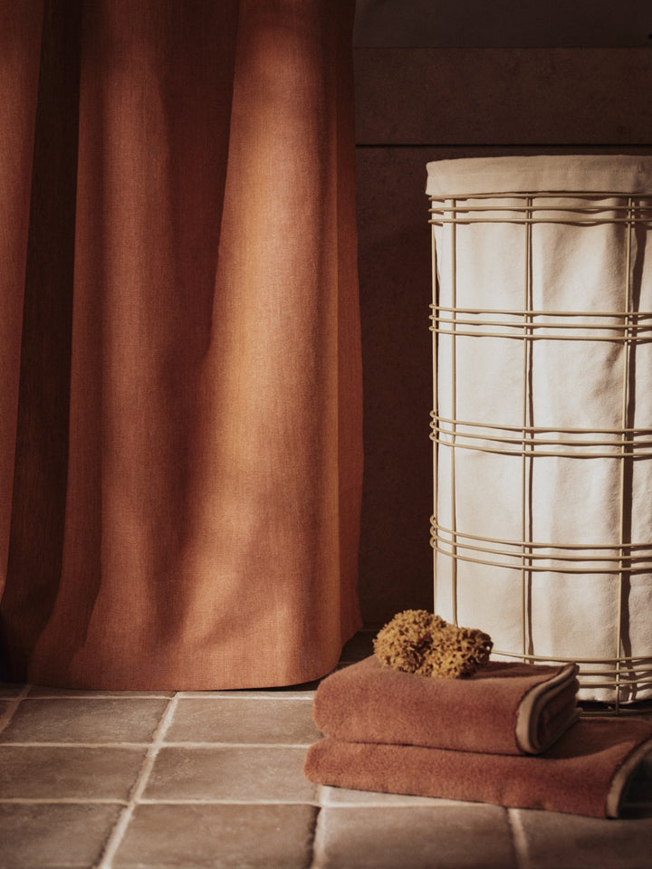Ekko Bath Towel - Ferm Living - Cashmere/Off - white - HORNE
