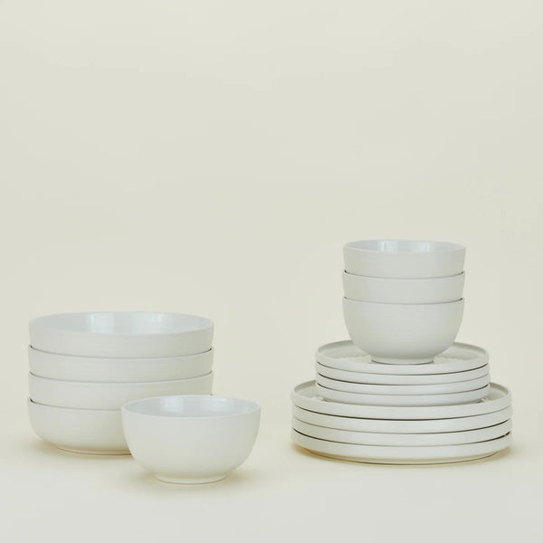 Essential Dinnerware - 16 Piece Set - Hawkins New York Dinnerware - Bone - HORNE