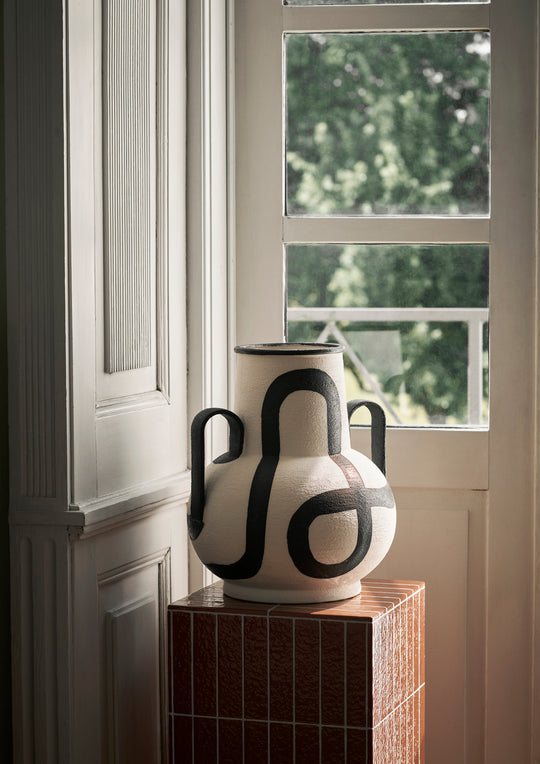 Trace Vase - Ferm Living - Vases - HORNE