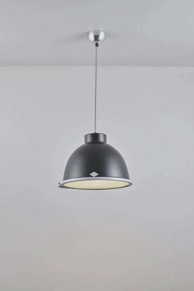 Giant 0 Pendant - Original BTC Pendants - Black - HORNE
