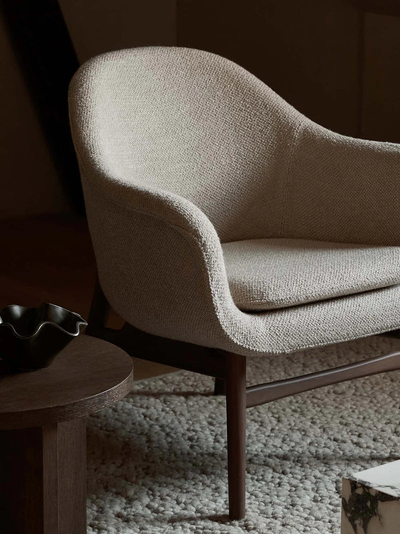 Harbour Lounge Chair - Audo Copenhagen Chairs - Natural Oak - Audo Bouclé 02 - HORNE