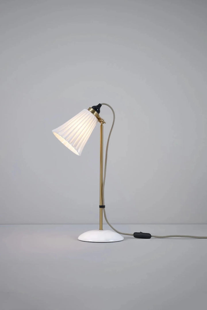 Hector Pleat Medium Table Light - Original BTC Table + Task - HORNE