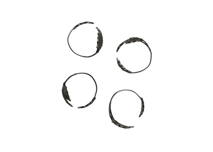 Holly Leaf Napkin Rings - Set of 4 - Ferm Living Kitchen Tools - Black Brass - HORNE
