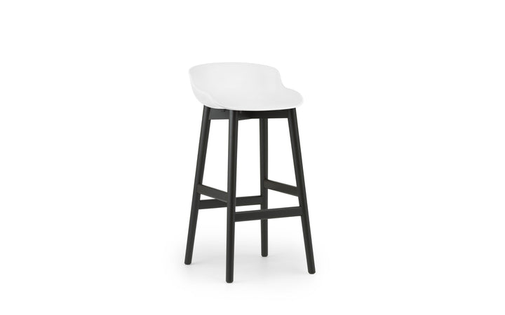 Hyg Barstool 75 cm Wood - Normann Copenhagen Barstools - Hyg Barstool 75 cm Black Oak - White - HORNE