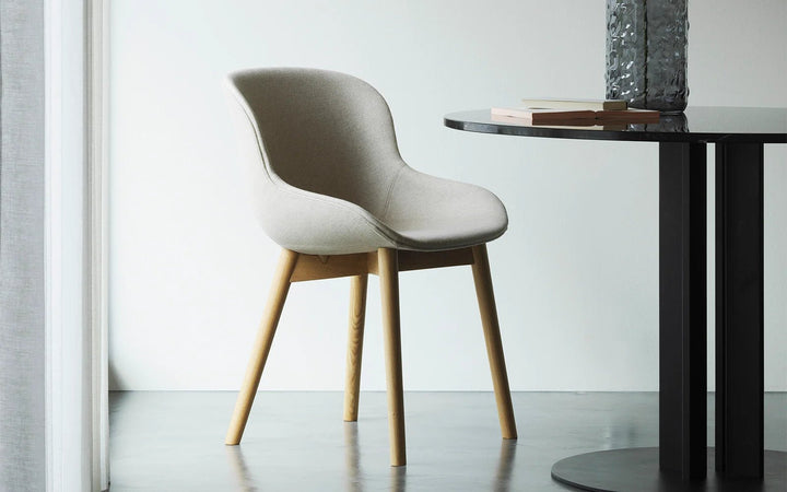 Hyg Chair Wood - Normann Copenhagen Dining Chairs - Hyg Chair Oak - Sand - HORNE