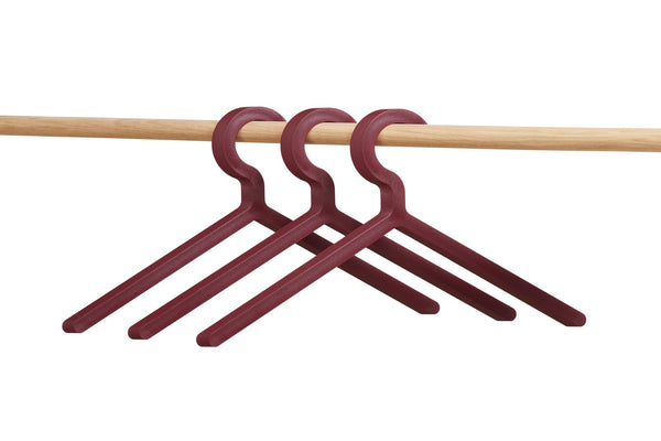 Illusion Hanger - Set of 3 - Woud Hangers & Hooks - Deep red - HORNE