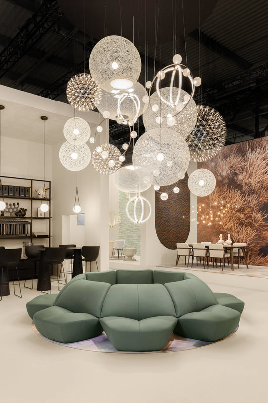 Kisss Lounge Chair - Moooi Chairs - Kisss Lounge Chair Divina 3. 623 - HORNE