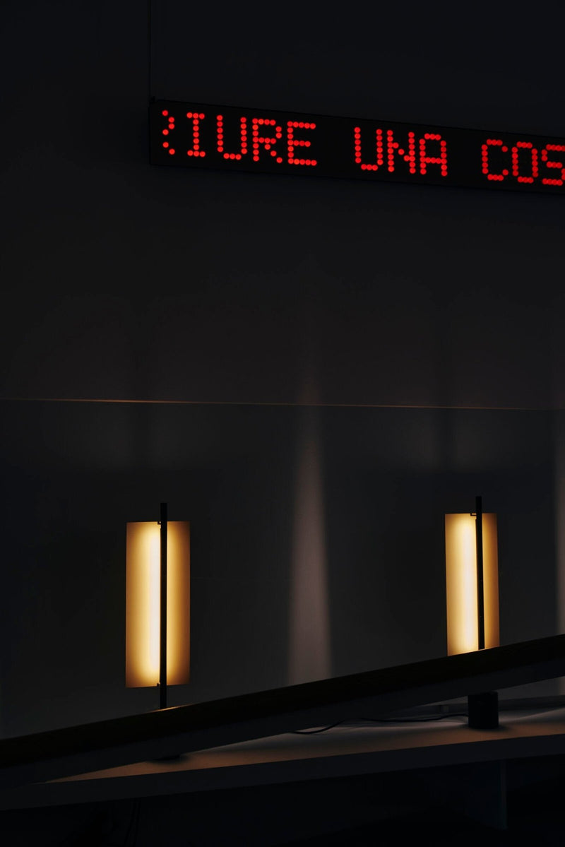 Lámina 45 Table Lamp - Santa & Cole - Table + Task - HORNE