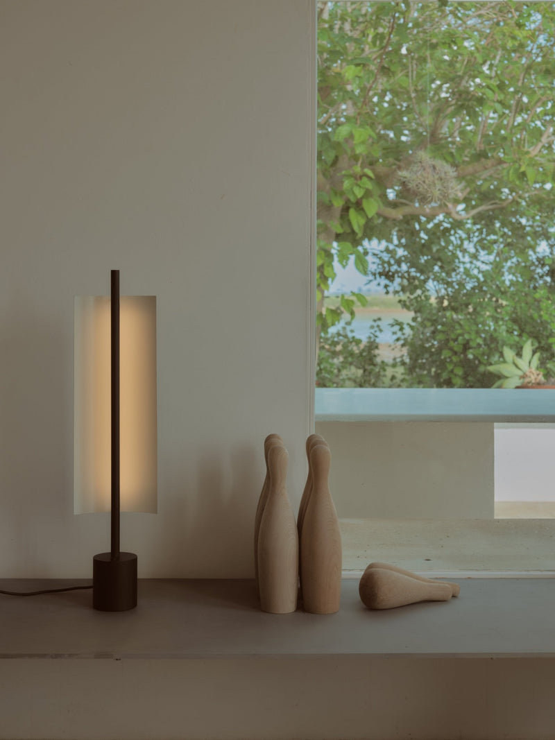 Lámina 45 Table Lamp - Santa & Cole - Table + Task - HORNE