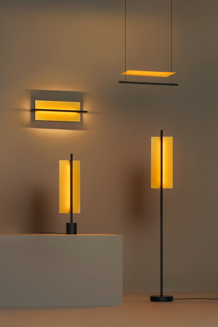 Lámina Dorada 45 Floor Lamp - Santa & Cole - Floor Lamps - HORNE