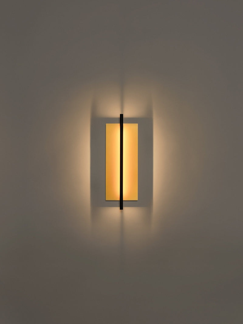 Lámina Dorada 45 Wall Lamp - Santa & Cole - Wall Sconces - HORNE