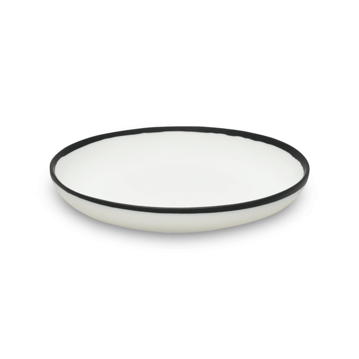 Ligne Plate - Tina Frey Serveware - Medium - White With Black Rim - HORNE