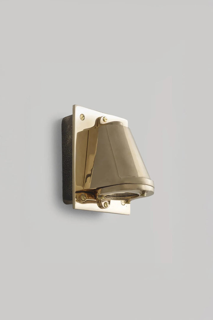 Mast Light with Back Box - Low Voltage - Davey Lighting Outdoor Lights - Polished Bronze - HORNE