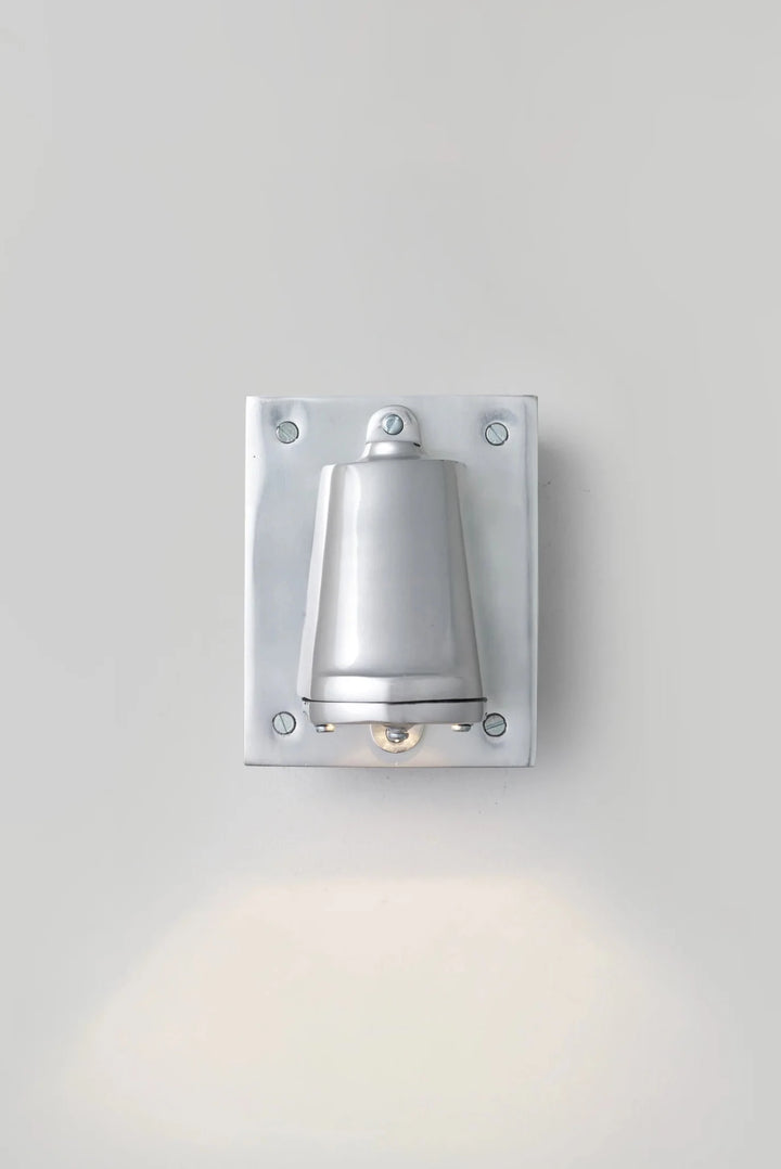 Mast Light with Back Box - Low Voltage - Davey Lighting Outdoor Lights - Sandblasted Weathered Bronze - HORNE