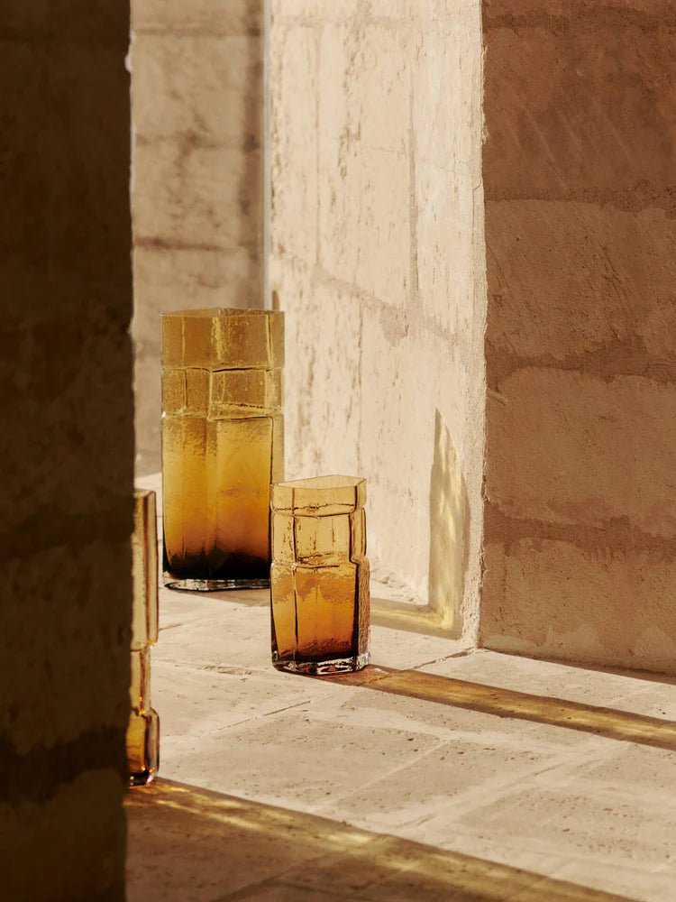 Muro Vase - Ferm Living Vases - Small - Amber - HORNE