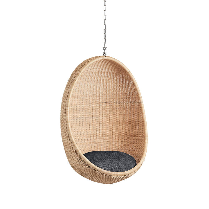 Nanna Ditzel Hanging Egg Chair Exterior - Sika Design - Outdoor Furniture - ArtFibre Natural - Youtoo Dark Grey - With Chain - HORNE