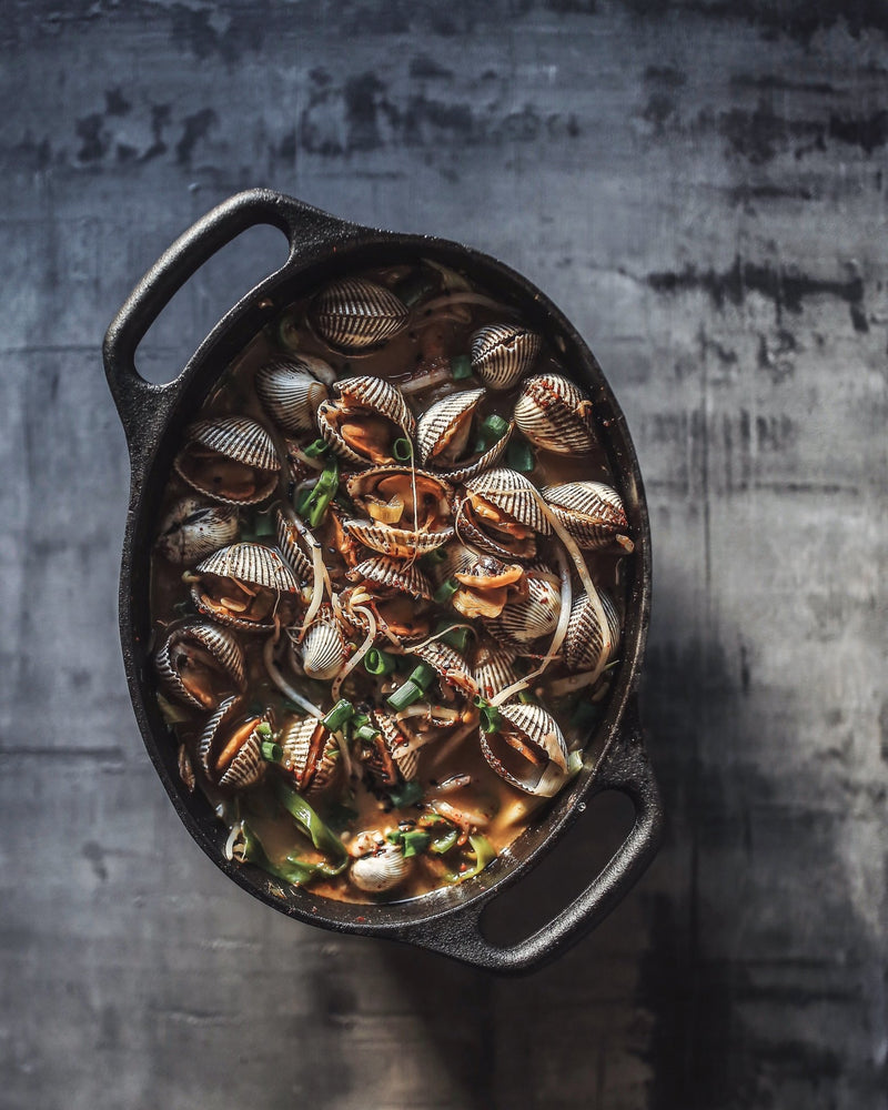 Oval Dutch Oven With Cast Iron Lid - 6.3 qt. - SKEPPSHULT - Cookware - HORNE