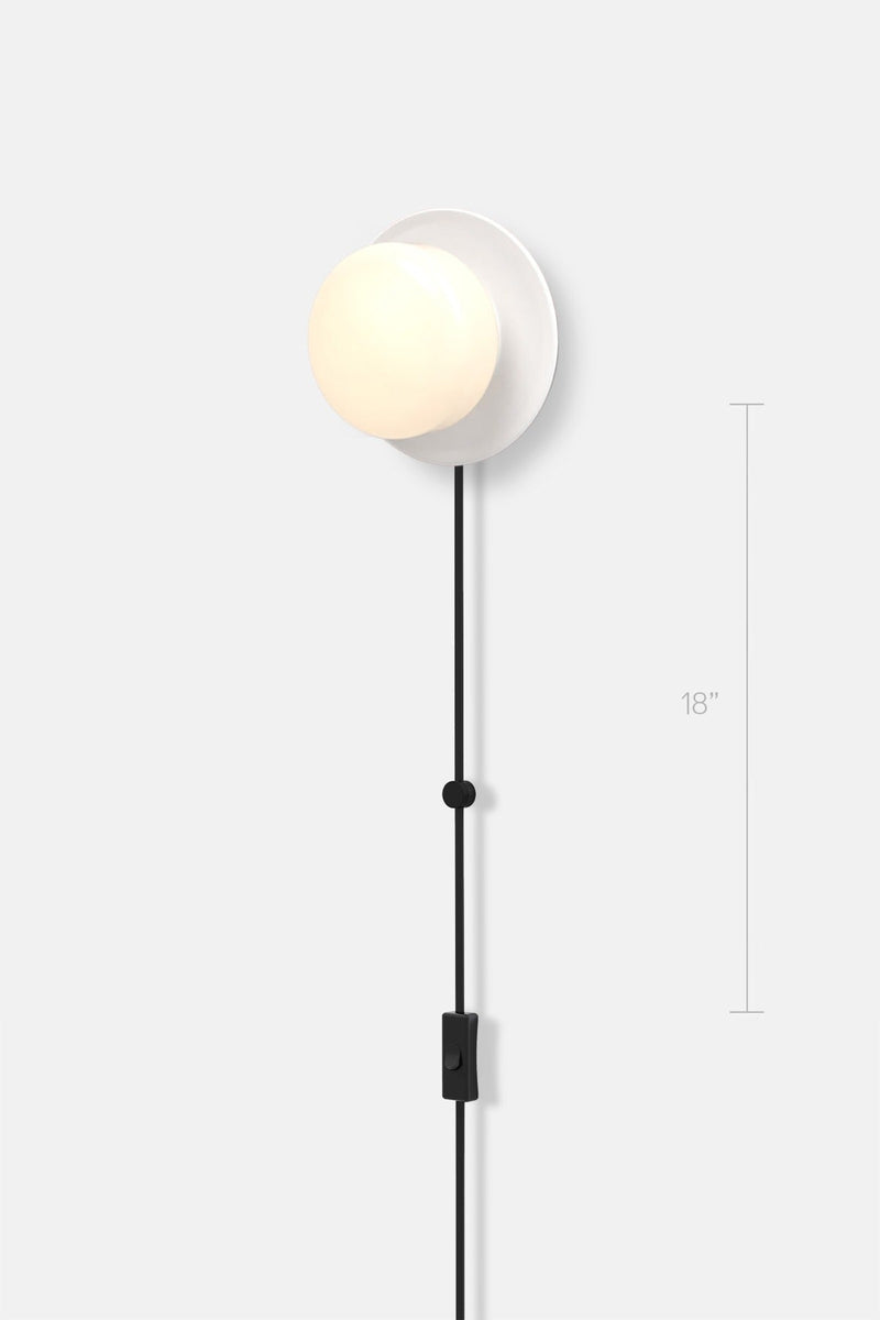 Pastille 1 Disc Corded - Droplet - RBW Lighting - Matte White - 2700K (warm white) - Corded Plug - in (Back) / 120V Input - HORNE