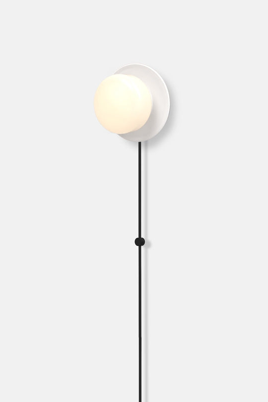 Pastille 1 Disc Corded - Droplet - RBW Lighting - Matte White - 2700K (warm white) - Corded Plug - in (Bottom) / 120V Input - HORNE