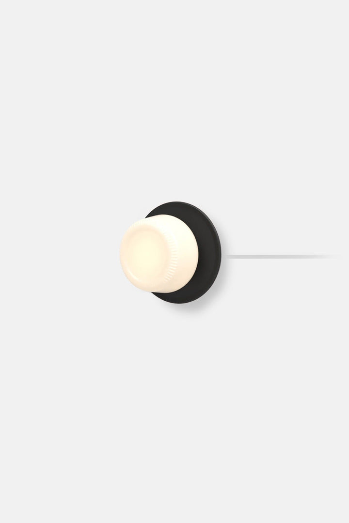 Pastille 1 Disc Corded - Ribbed - RBW Lighting - Matte Black - 2700K (warm white) - Corded Plug - in (Back) / 120V Input - HORNE