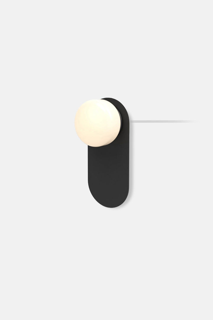 Pastille 1 Wayfind Corded - Droplet - RBW Lighting - Matte Black - 2700K (warm white) - Corded Plug - in (Back) / 120V Input - HORNE