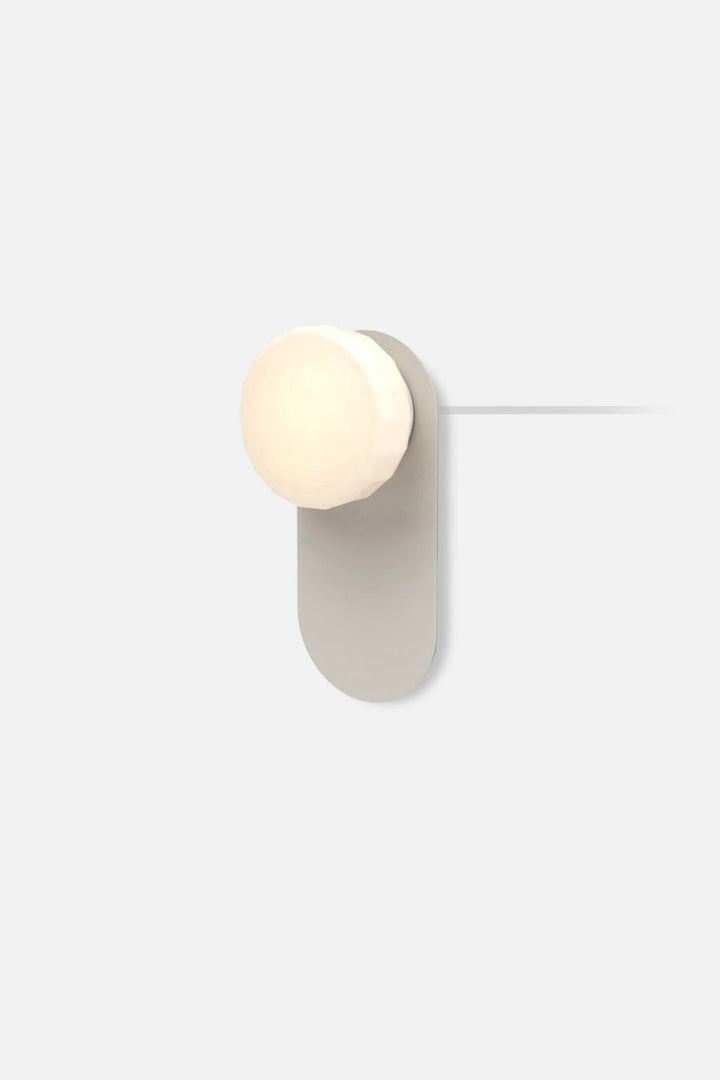Pastille 1 Wayfind Corded - Faceted - RBW Lighting - Silk Grey - 2700K (warm white) - Corded Plug - in (Back) / 120V Input - HORNE